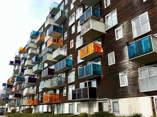 barevné balkony